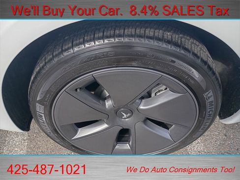 Used 2022 Tesla Model 3 Long Range AWD/4WD image 34