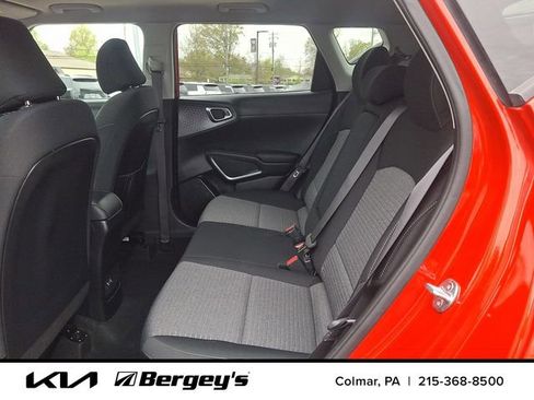 Certified 2023 Kia Soul EX FWD image 11