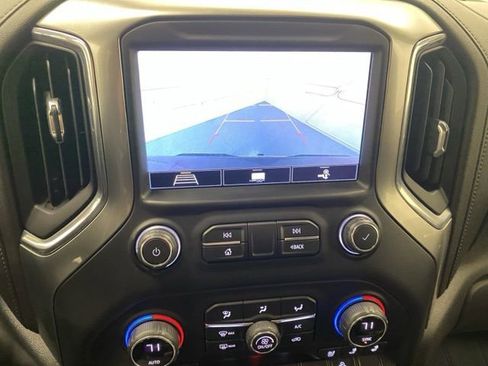 Used 2020 Chevrolet Silverado 1500 LTZ w/ LTZ Plus Package AWD/4WD image 12