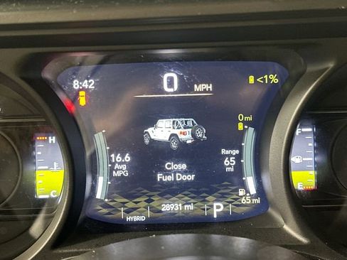 Used 2024 Jeep Wrangler Unlimited image 18