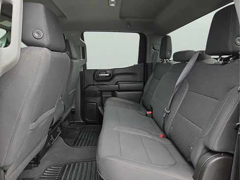 Used 2022 Chevrolet Silverado 1500 Custom w/ Safety Confidence Package AWD/4WD image 10
