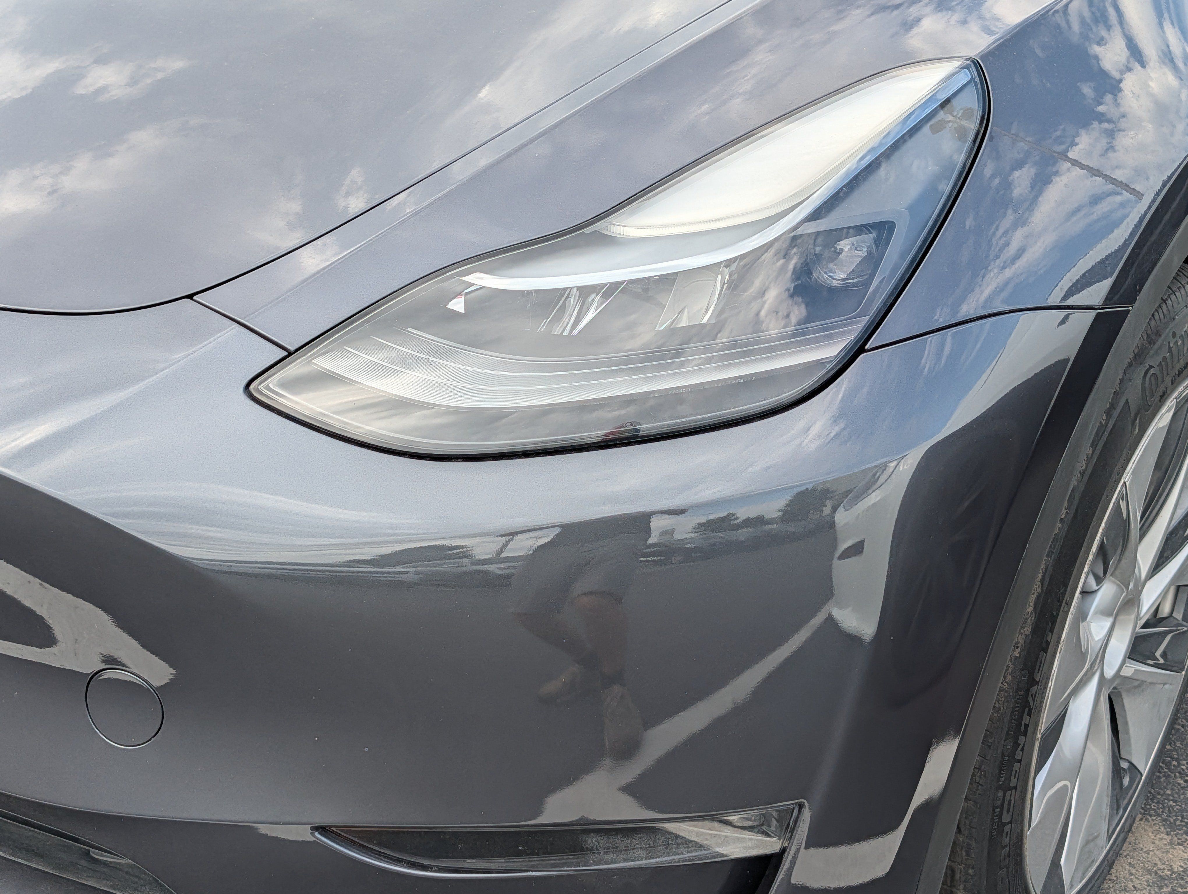 Used 2023 Tesla Model Y Long Range AWD/4WD image 16