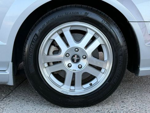 Used 2008 Ford Mustang GT Premium RWD image 25