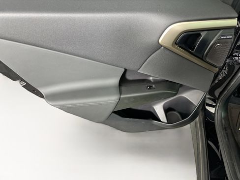 Used 2025 BMW X3 xDrive30i w/ Premium Package image 25