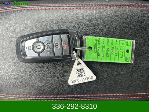 Used 2024 Ford Escape ST-Line AWD/4WD image 30