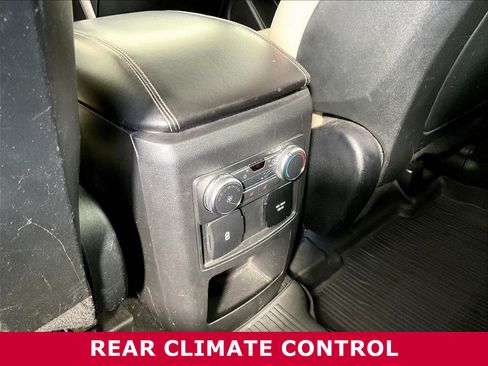 Used 2020 Ford Explorer Limited RWD image 10