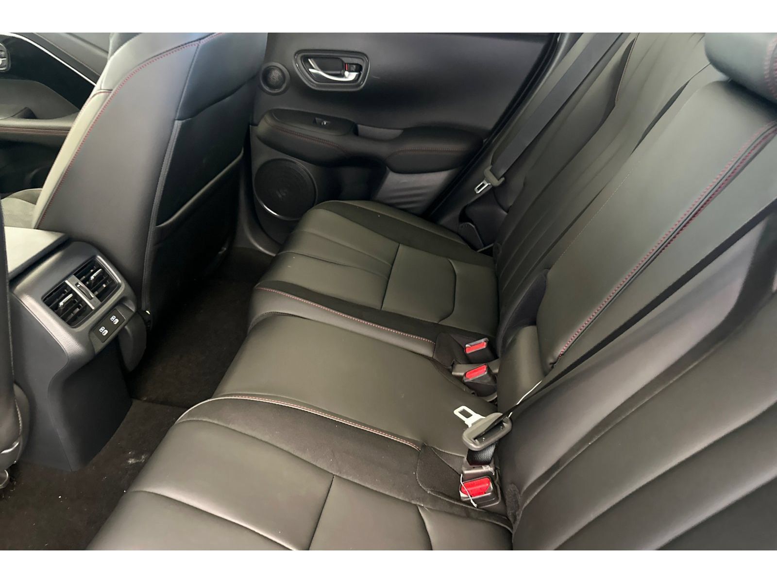 Certified 2025 Acura ADX A-Spec AWD/4WD image 9