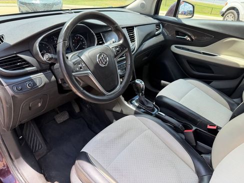 Used 2018 Buick Encore Preferred FWD image 11