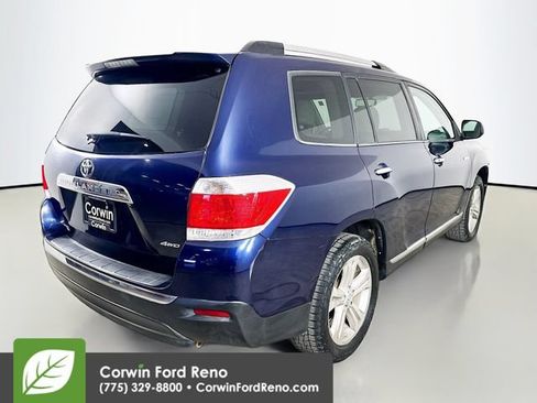 Used 2013 Toyota Highlander Limited AWD/4WD image 7