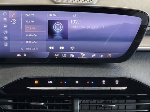 New 2026 Buick Enclave Sport Touring w/ Power Package image 14