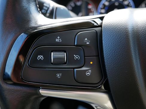 Used 2022 Buick Enclave Avenir w/ Avenir Technology Package image 23