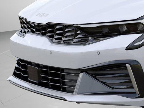 New 2026 Kia K5 EX image 13