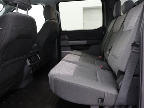 Used 2023 Ford F250 XLT w/ Black Appearance Package AWD/4WD image 38