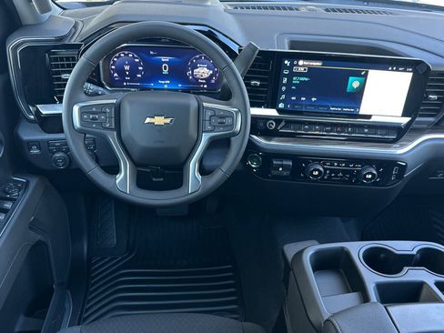 New 2026 Chevrolet Silverado 1500 LT image 13