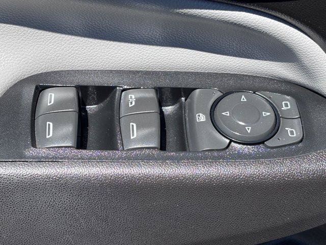 Used 2018 Chevrolet Equinox Premier FWD image 19