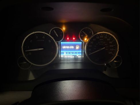 Used 2016 Toyota Tundra SR5 w/ SR5 Upgrade Package image 37