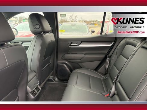 New 2026 GMC Terrain Elevation image 38