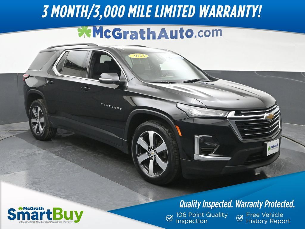 Used 2023 Chevrolet Traverse LT w/ LT Premium Package AWD/4WD image 1