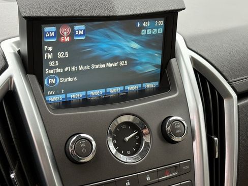 Used 2012 Cadillac SRX Luxury image 35