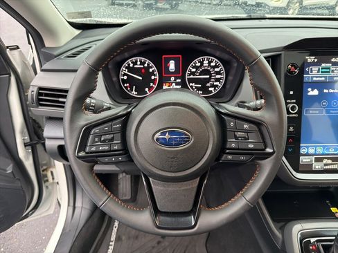 Certified 2024 Subaru Crosstrek 2.5i Limited w/ Crosstrek Mirror Package image 28