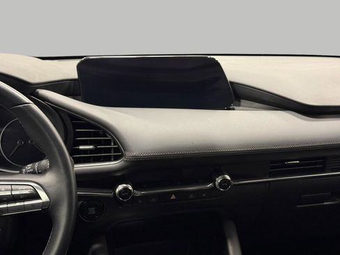 Used 2023 MAZDA MAZDA3 s image 19