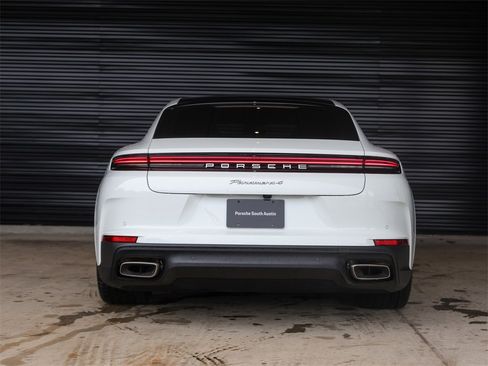 Certified 2025 Porsche Panamera 4 image 6