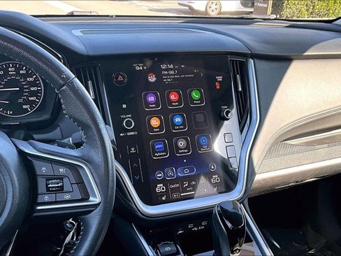 Used 2021 Subaru Outback Premium image 8