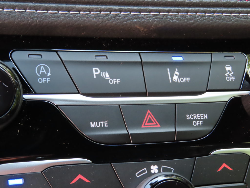 New 2027 Chrysler Pacifica Select AWD/4WD image 11