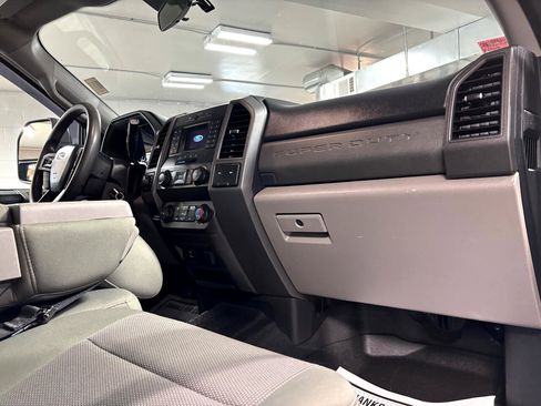Used 2021 Ford F250 XL w/ STX Appearance Package image 18