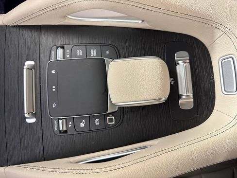 Certified 2025 Mercedes-Benz GLS 450 4MATIC image 28