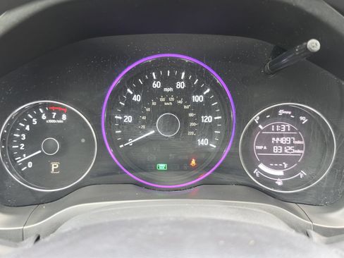 Used 2016 Honda HR-V LX image 19