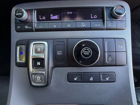 Used 2021 Hyundai Palisade SEL FWD image 25