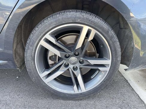 Used 2018 Audi A4 2.0T Premium Plus AWD/4WD image 5