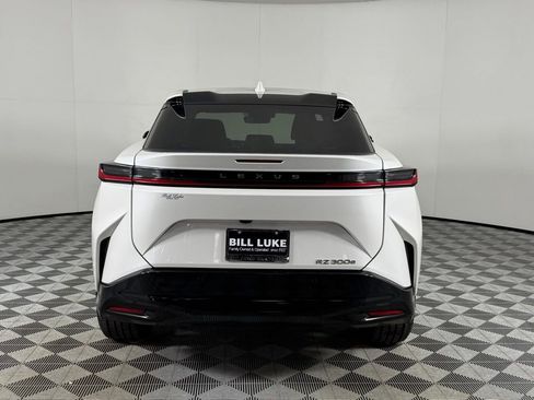 Used 2024 Lexus RZ 300e Premium image 7