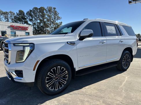 New 2026 GMC Yukon Elevation w/ LPO, Get Active Package image 7