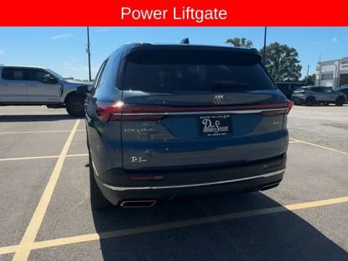 Used 2025 Buick Enclave Preferred FWD image 7