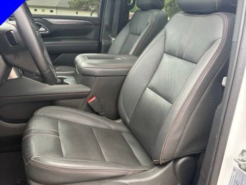 Used 2023 Chevrolet Tahoe RST w/ Luxury Package AWD/4WD image 12
