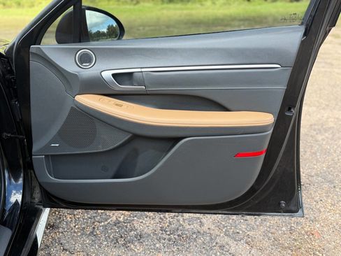 Used 2021 Hyundai Sonata Limited image 34