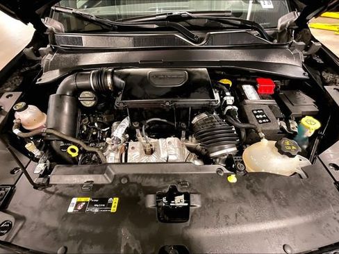 Used 2024 Jeep Compass Limited AWD/4WD image 10