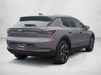 New 2026 Chevrolet Equinox EV LT video 2