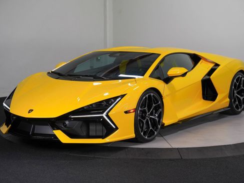 Used 2024 Lamborghini Revuelto AWD/4WD image 6