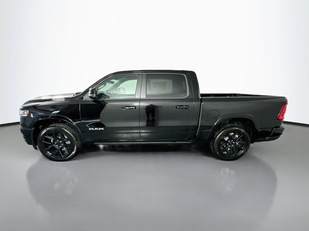 New 2026 RAM 1500 Laramie AWD/4WD image 4