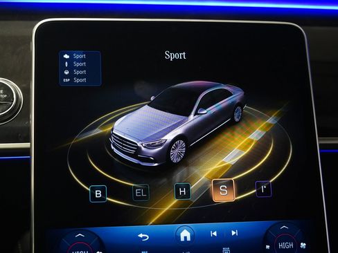 New 2026 Mercedes-Benz S 580e 4MATIC Sedan image 26