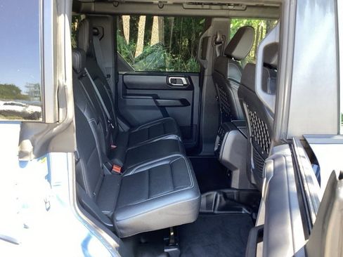 New 2025 Ford Bronco Badlands image 37