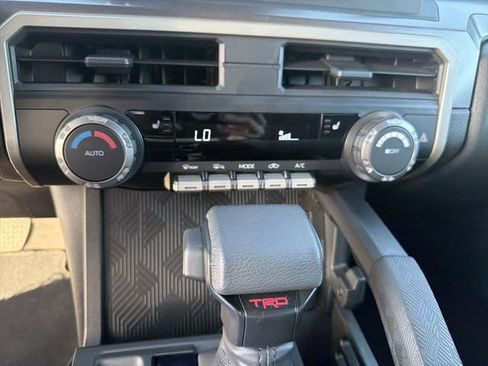 Used 2025 Toyota Tacoma TRD Off-Road AWD/4WD image 22