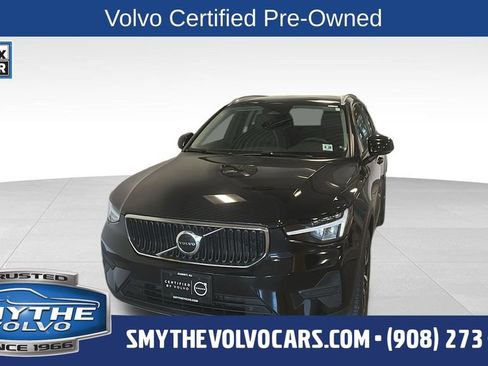 Certified 2023 Volvo XC40 B5 Core w/ Convenience Package AWD/4WD image 1