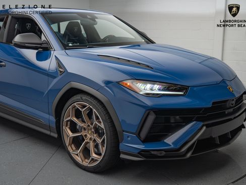 Used 2024 Lamborghini Urus Performante image 2