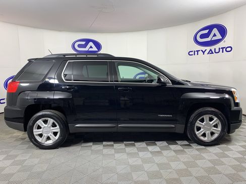 Used 2016 GMC Terrain SLE w/ Convenience Package image 2