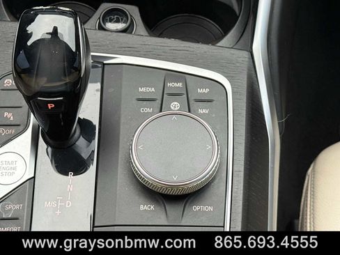 Used 2019 BMW 330i Sedan w/ Convenience Package image 21