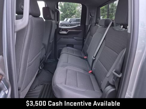 New 2026 GMC Sierra 1500 SLE w/ Preferred Package RWD image 39